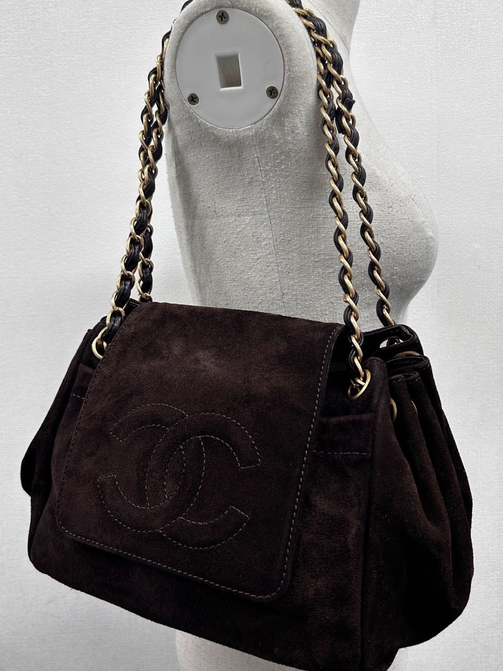 CHANEL Dark Brown Suede Shoulder Bag with Gold-Tone Chain